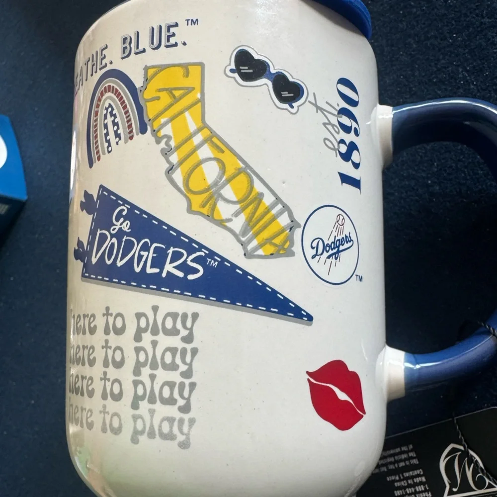 Los Angeles Dodgers Ceramic Mug feat. Fun iconic DODGER logo and dates! Zoom in💙 - Picture 8 of 11